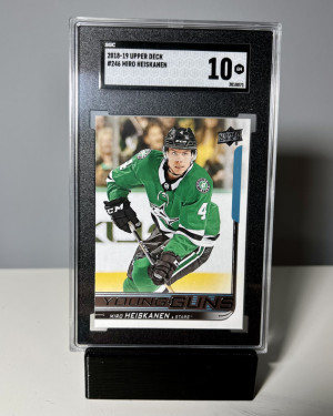 2018 Upper Deck Miro Heiskanen Young Guns #246 SGC 10 front
