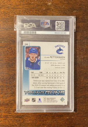 2018 Upper Deck Elias Pettersson Young Guns PSA 10 back