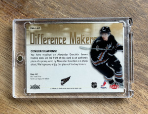2005 Alexander Ovechkin Rookie Fleer Ultra Difference Makers JERSEY RELIC Patch back