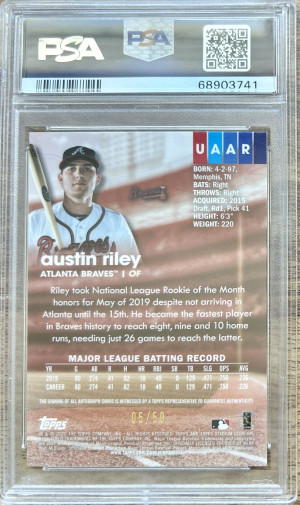 2020 Topps Stadium Club Chrome Austin Riley Auto-Gold Refractor /50 SSP PSA 10 back