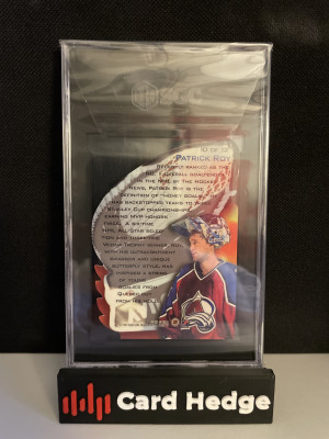 1996 Flair Patrick Roy Hot Gloves #10 SGC 8 back